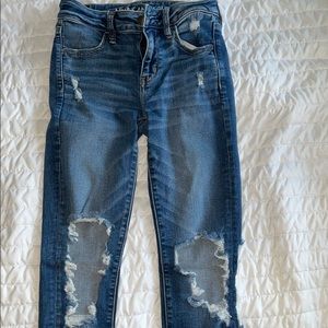 ripped american eagle jeans